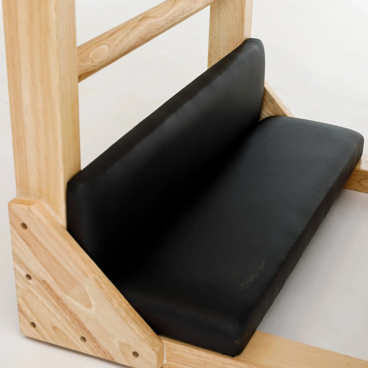Barrel ladder Pilates